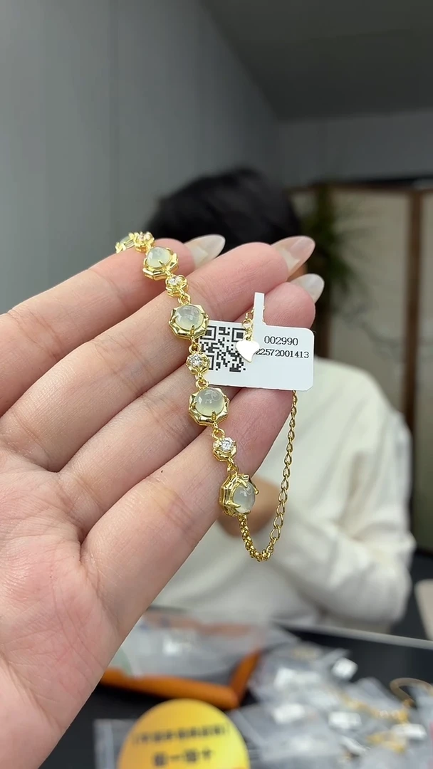 颈饰银S925镶嵌翡翠111111111111