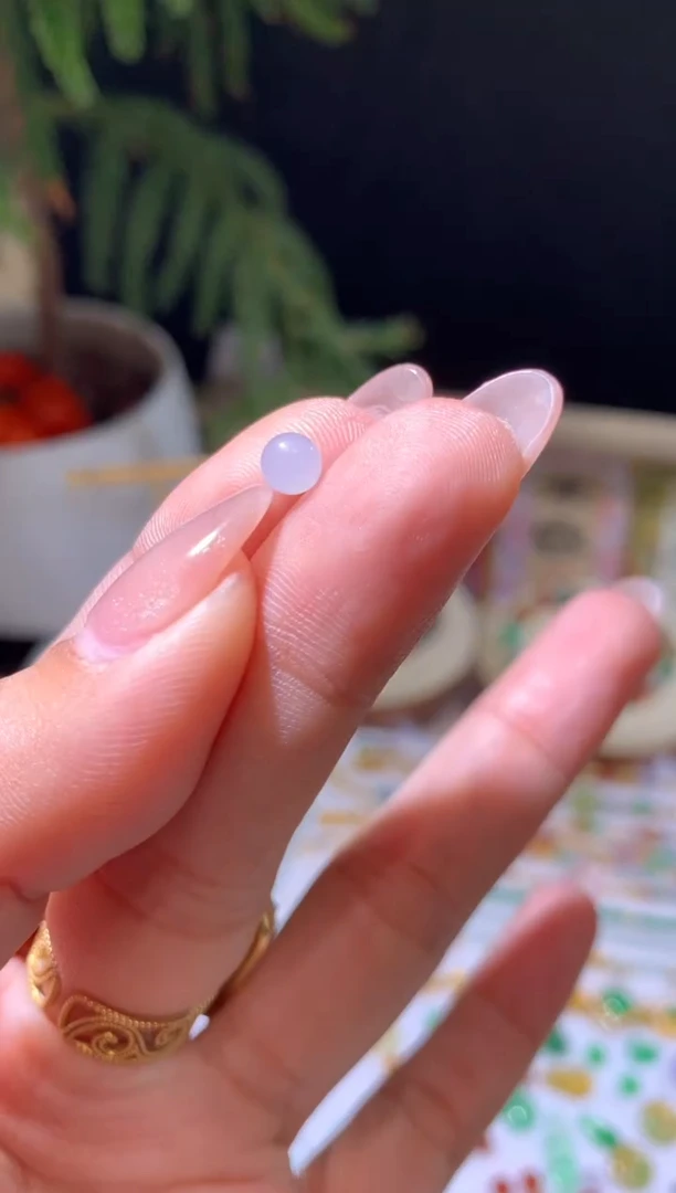 未镶嵌定制翡翠4.8卡珠子