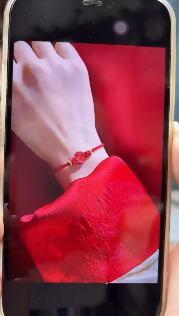 天然辰砂朱砂圆牌属马手绳XZYW