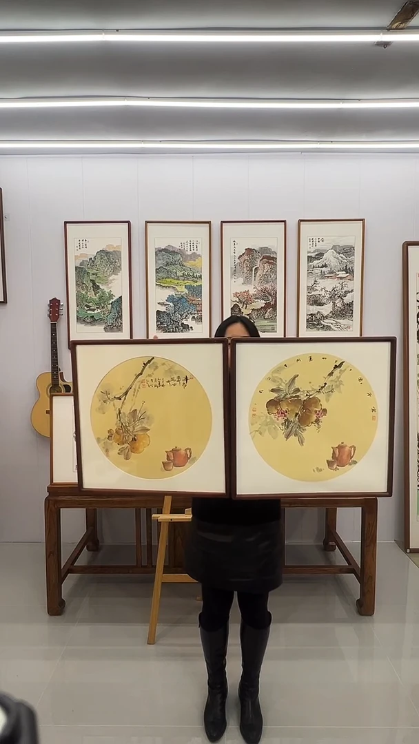 国画阿里丁 50*50 两幅