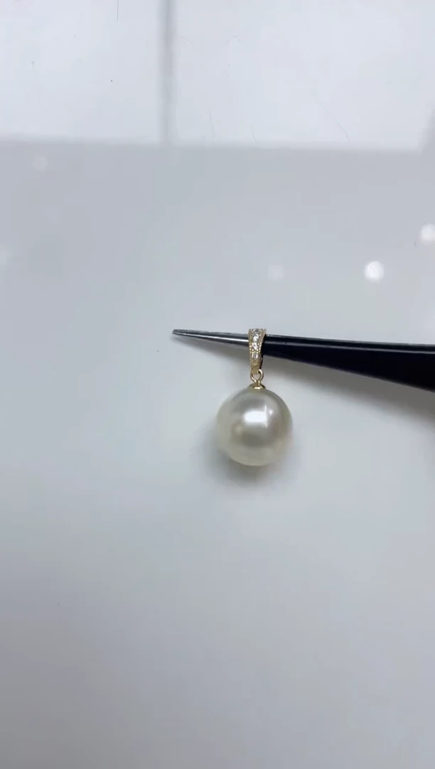 海水珍珠18K金镶嵌颈饰海水珍珠吊坠