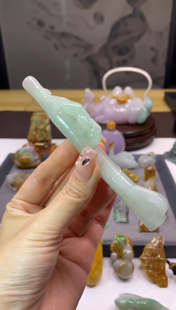 未镶嵌挂件翡翠挂件