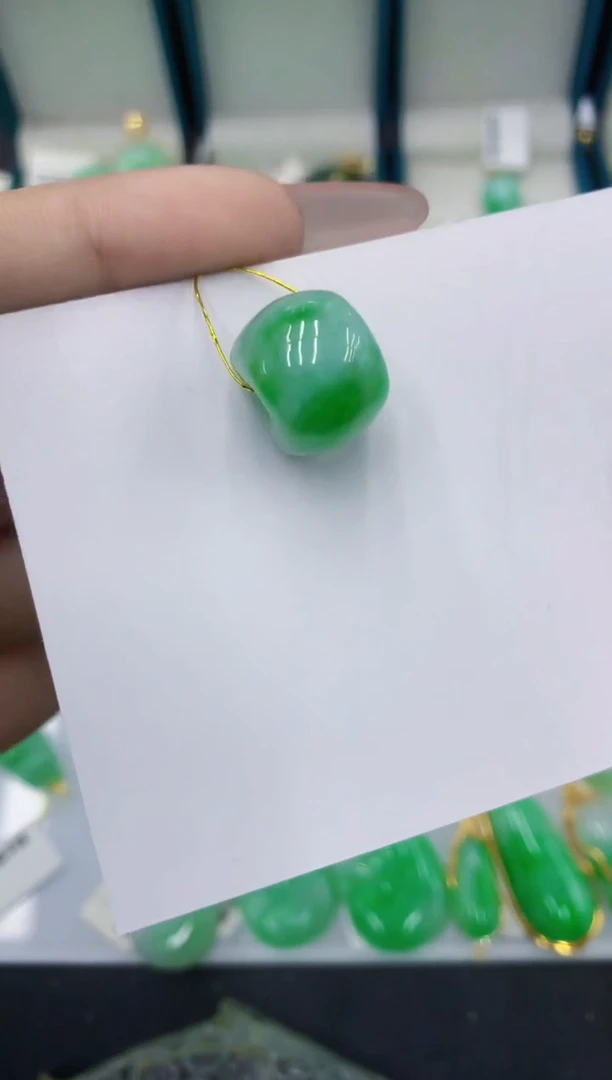 颈饰未镶嵌翡翠11111
