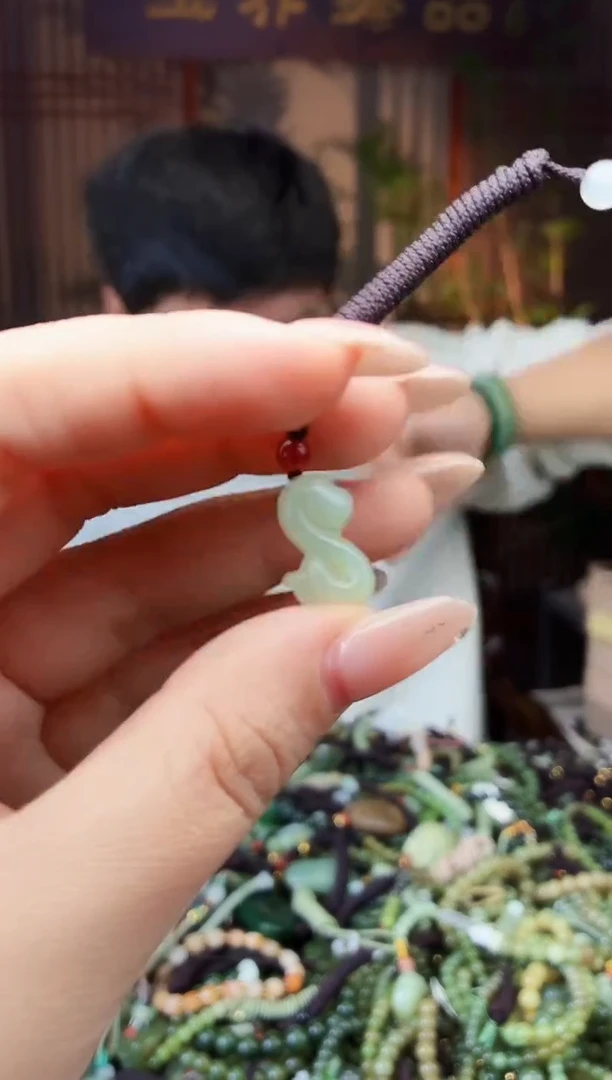 颈饰未镶嵌和田玉多样性发货拍一发一