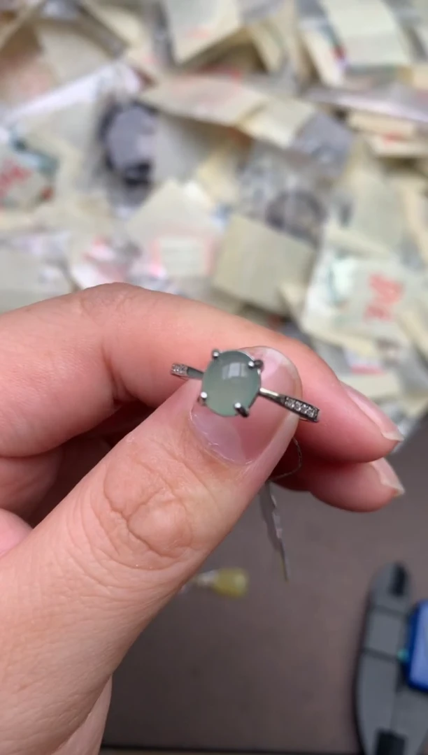 翡翠挂件银S925镶嵌  —