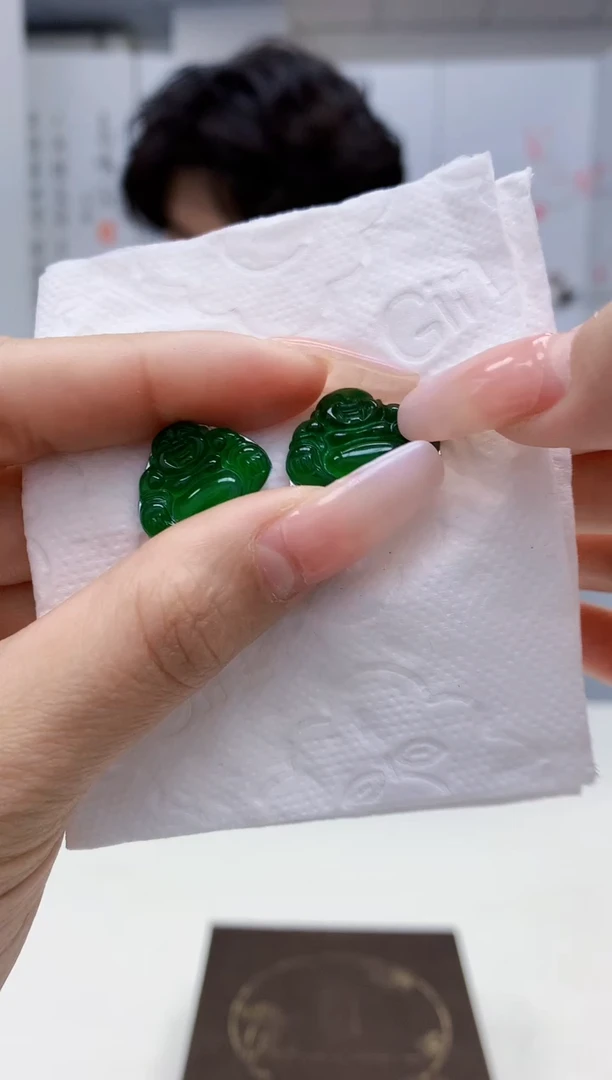 【闪购商品】定制翡翠未镶嵌5145lr-毛货挂件送珠链133