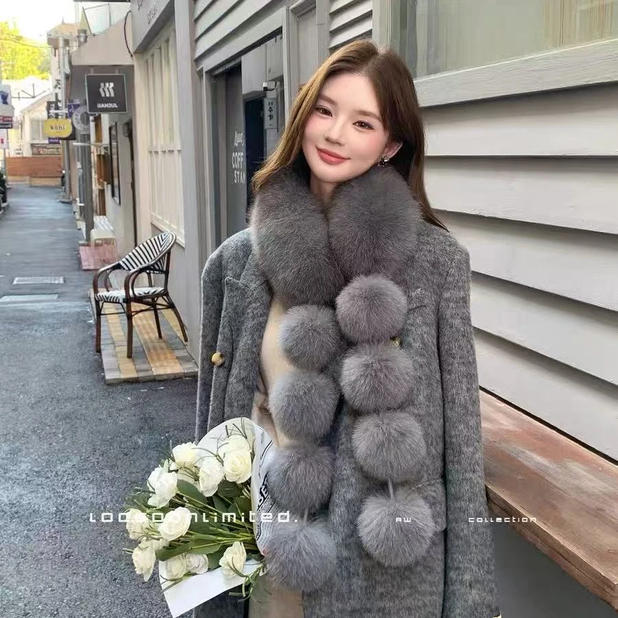 高级感秋冬时髦保暖搭配神器高级灵动毛球定染狐狸毛围脖皮草围巾