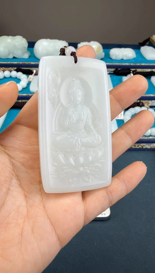 颈饰未镶嵌和田玉1