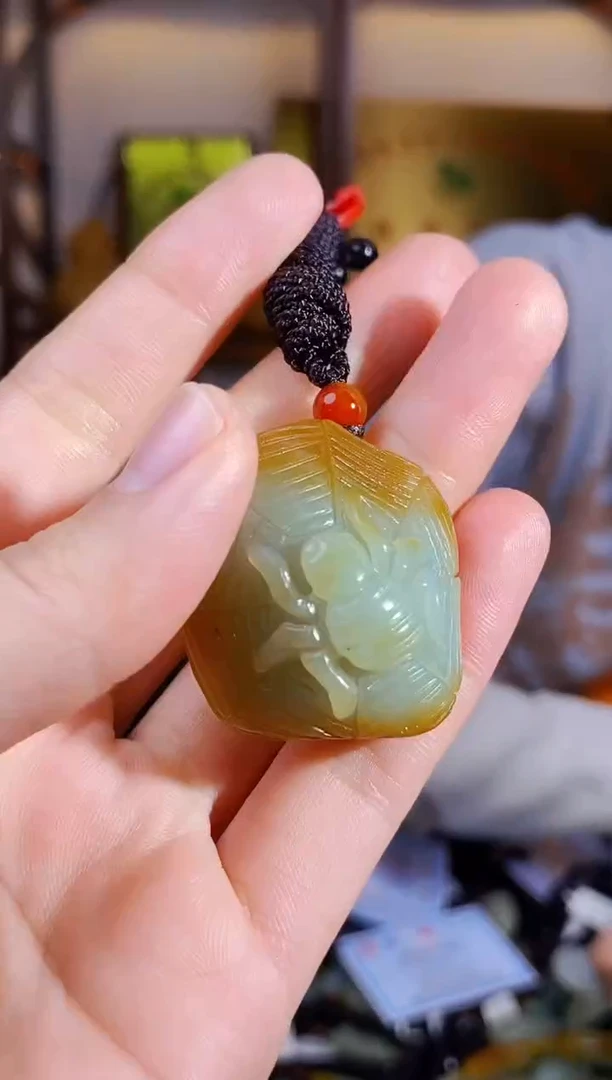 【闪购商品】和田玉颈饰未镶嵌1