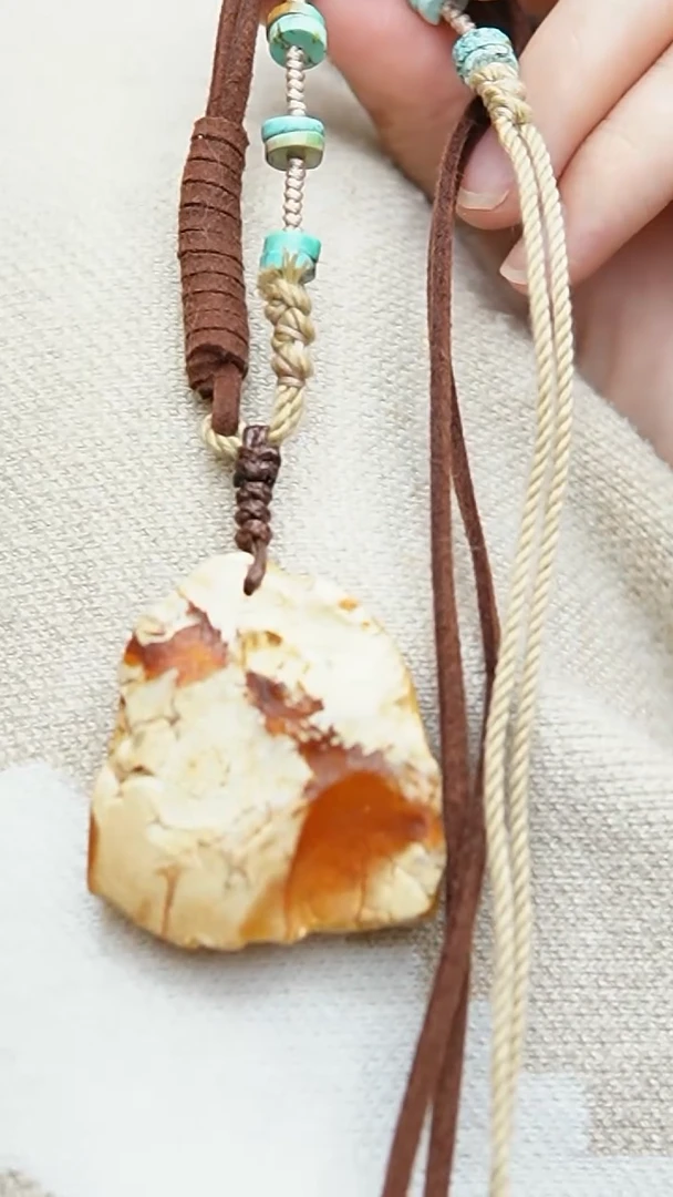 【闪购商品】琥珀裸石未镶嵌原石