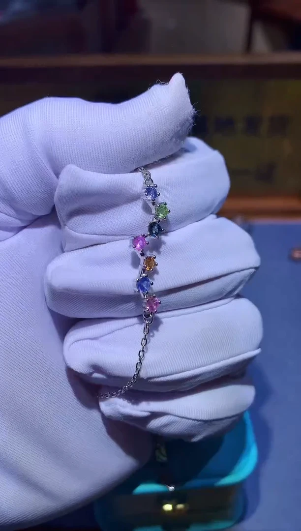 【闪购商品】蓝宝石手链银S925镶嵌........