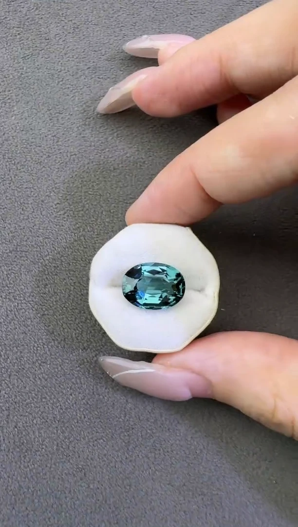 未镶嵌珠宝半成品碧玺我****奥4.16ct