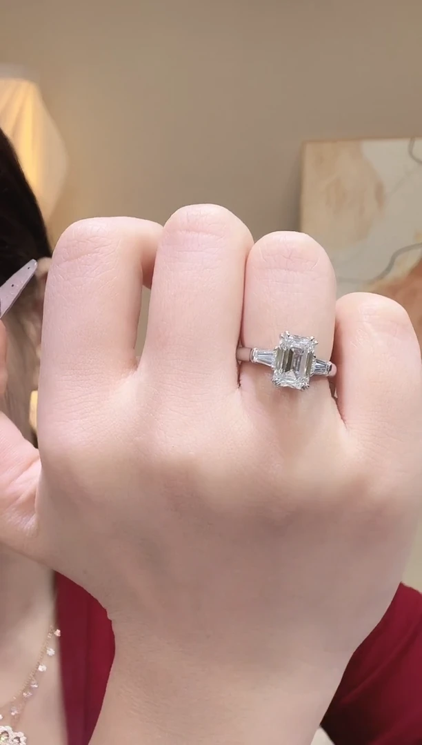 铂Pt950镶嵌实验室培育钻石2卡祖母独钻排戒 13戒圈