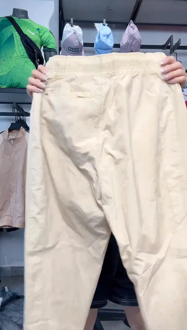 1613 编码 瑕疵款以直播间过款为准 尺码175