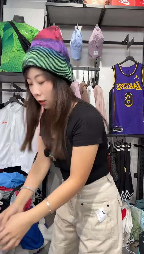 1518 编码 瑕疵款直播间过款为准 尺码