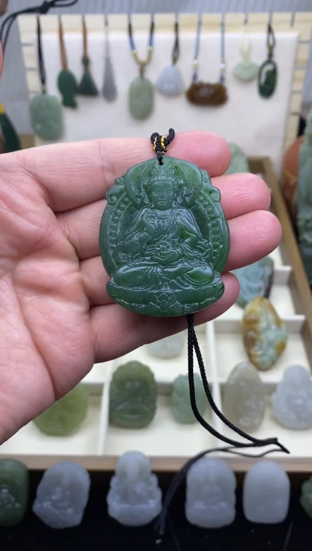 颈饰未镶嵌和田玉天然和田玉吊坠