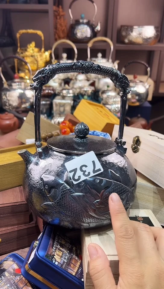 瓷片h**我732