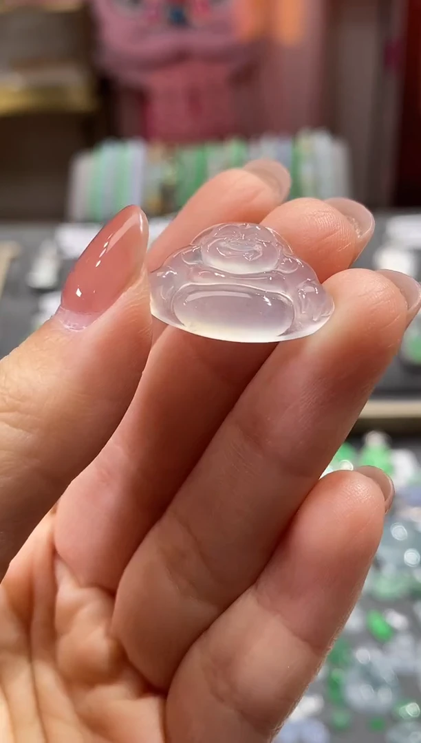 颈饰未镶嵌翡翠佛公