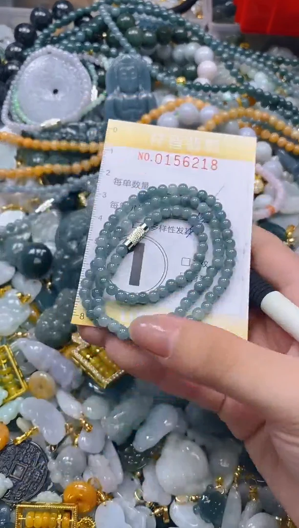翡翠未镶嵌颈饰闪购0156218多样性发其一