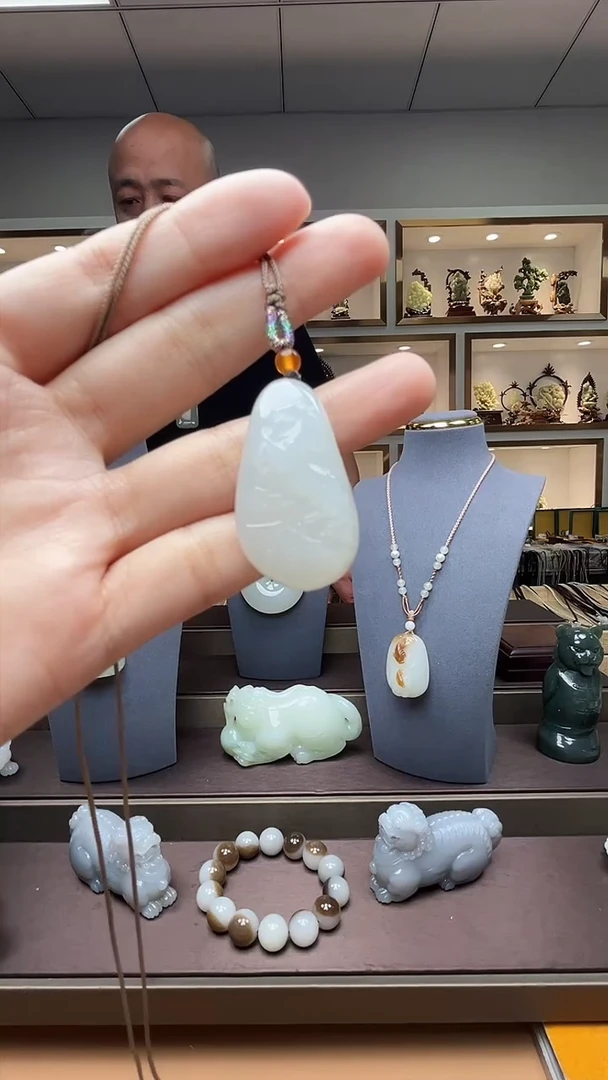 和田玉未镶嵌挂件苏