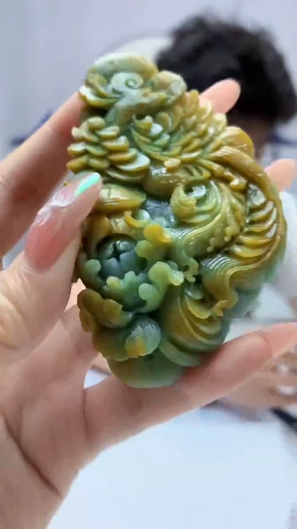 【闪购商品】定制翡翠未镶嵌4688DD-毛货挂件52