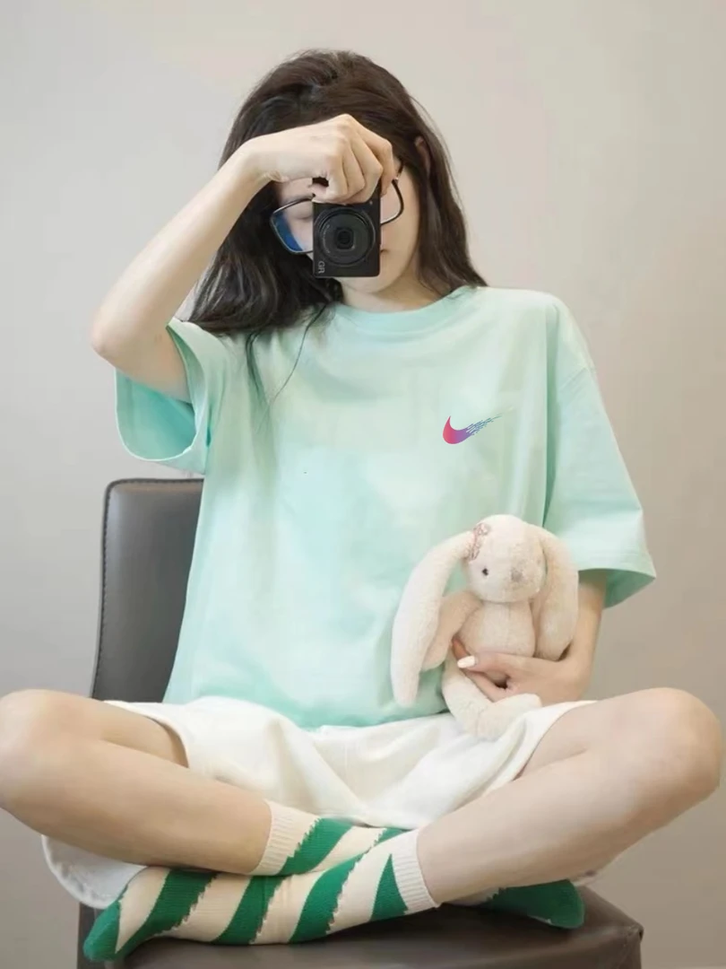 正品奥莱休闲运动卡通情侣韩版女士短袖网红休闲显瘦学生简约纯棉