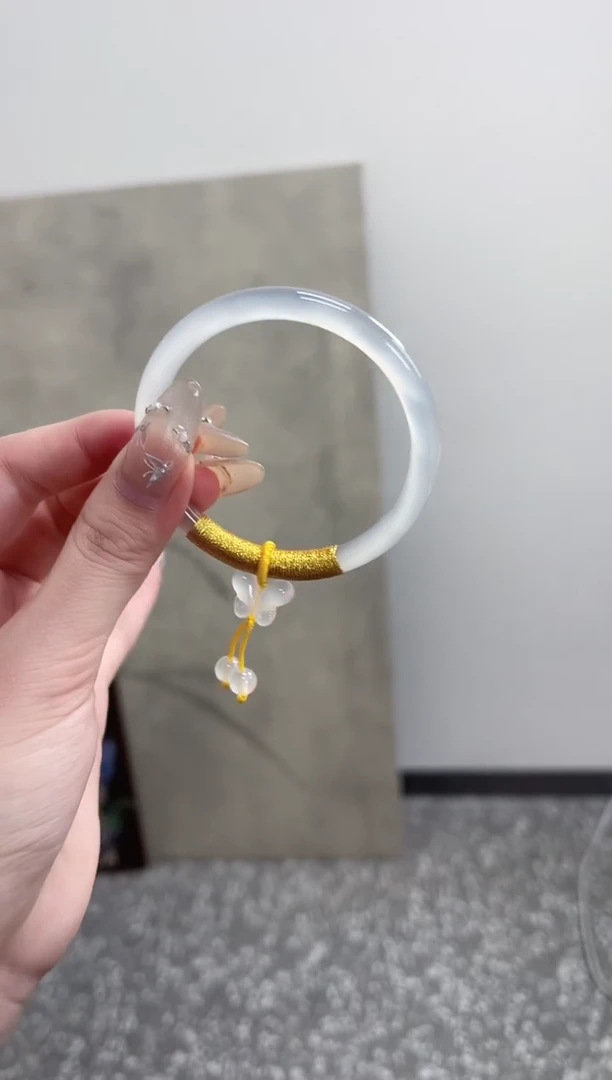 【闪购商品】玛瑙/玉髓手镯未镶嵌52-53圈需要包容