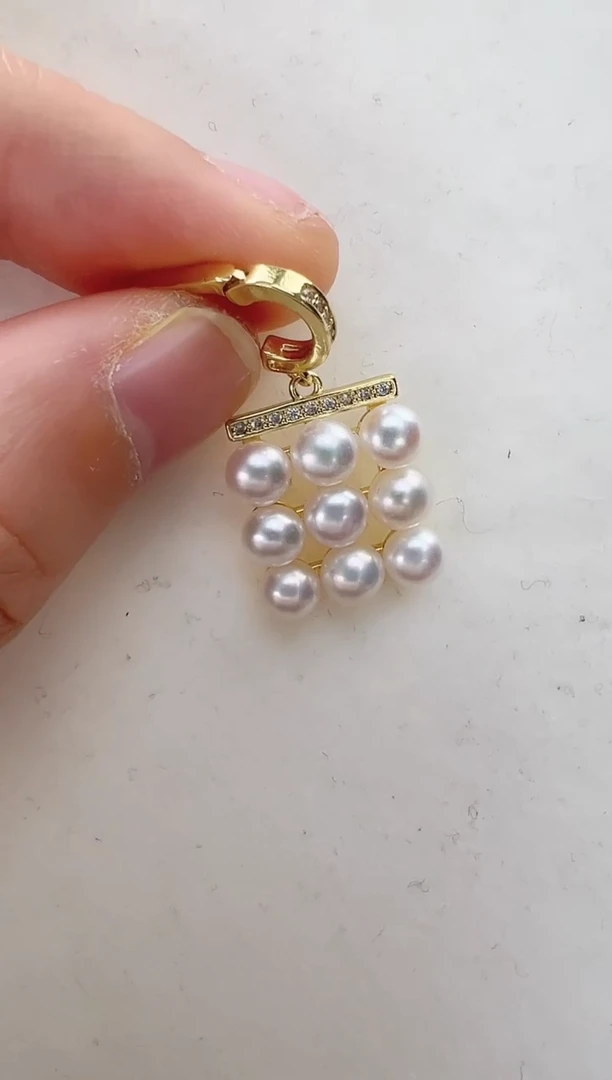 【闪购商品】淡水珍珠颈饰合金金色棋盘