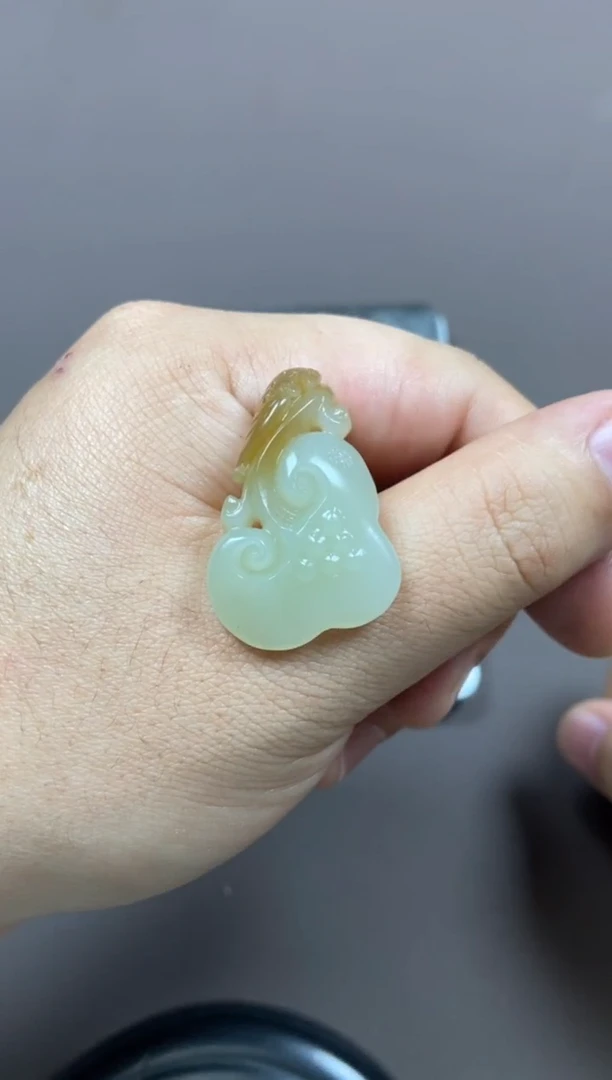 颈饰未镶嵌和田玉5