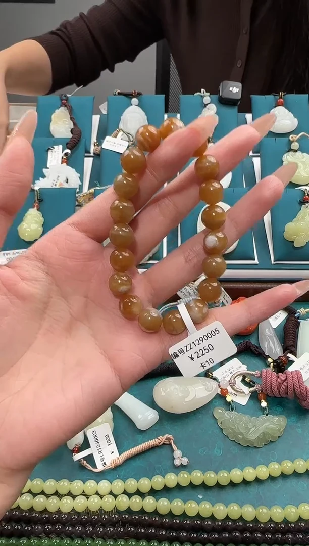 颈饰未镶嵌和田玉ZZ