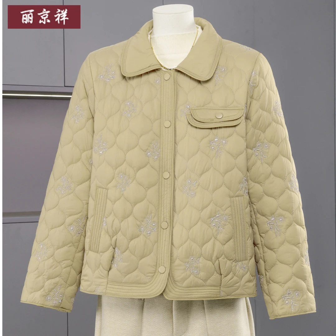 妈妈秋冬高贵轻薄棉衣棉服2025新款中冬季老年女上衣夹棉外套
