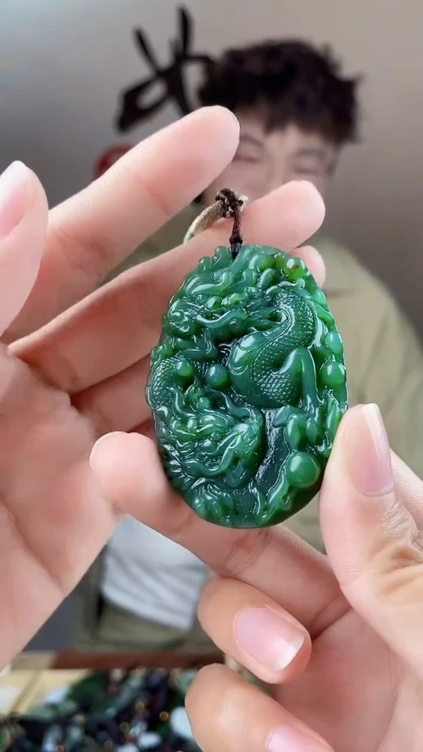 和田玉未镶嵌颈饰拍一发一，多样性发货