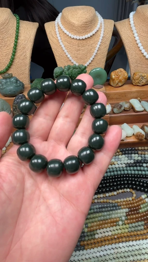 未镶嵌手串和田玉塔青13*14老型珠手串