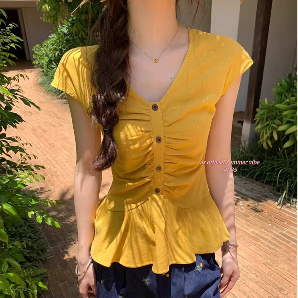2025夏季简约风上新V领时尚压褶显瘦收腰百搭小衫女出游必穿
