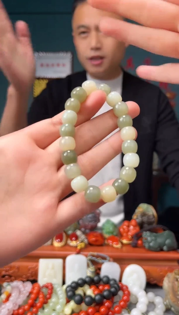 【闪购商品】和田玉手串未镶嵌手串9+