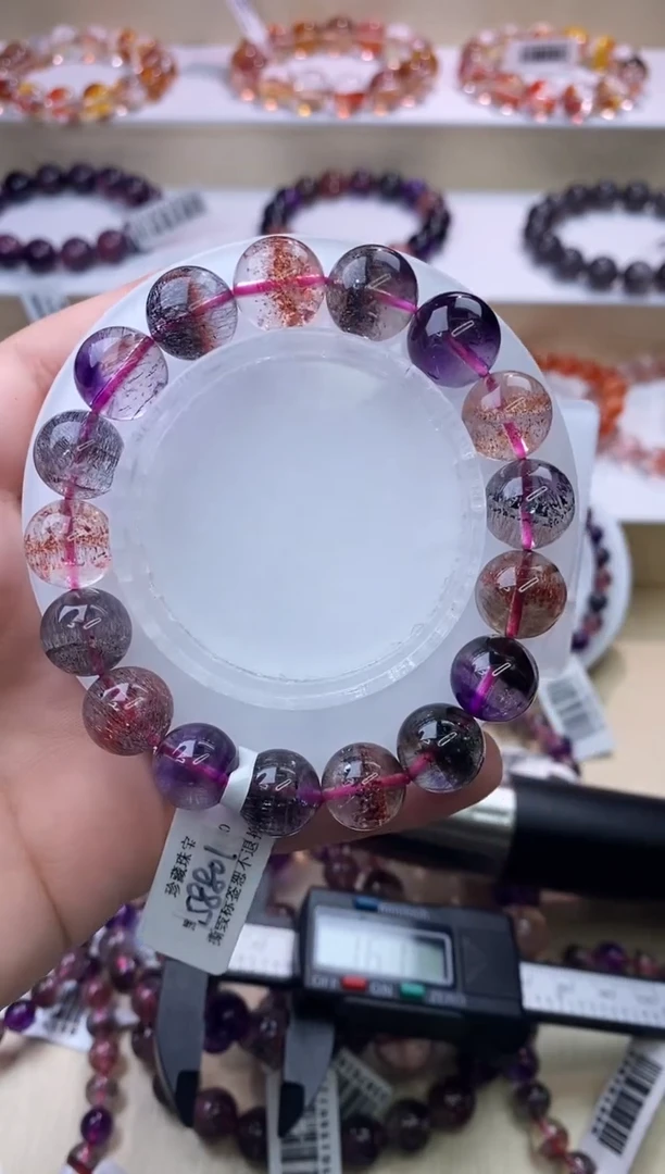 【闪购商品】水晶手链未镶嵌黑加仑超七单圈12m+