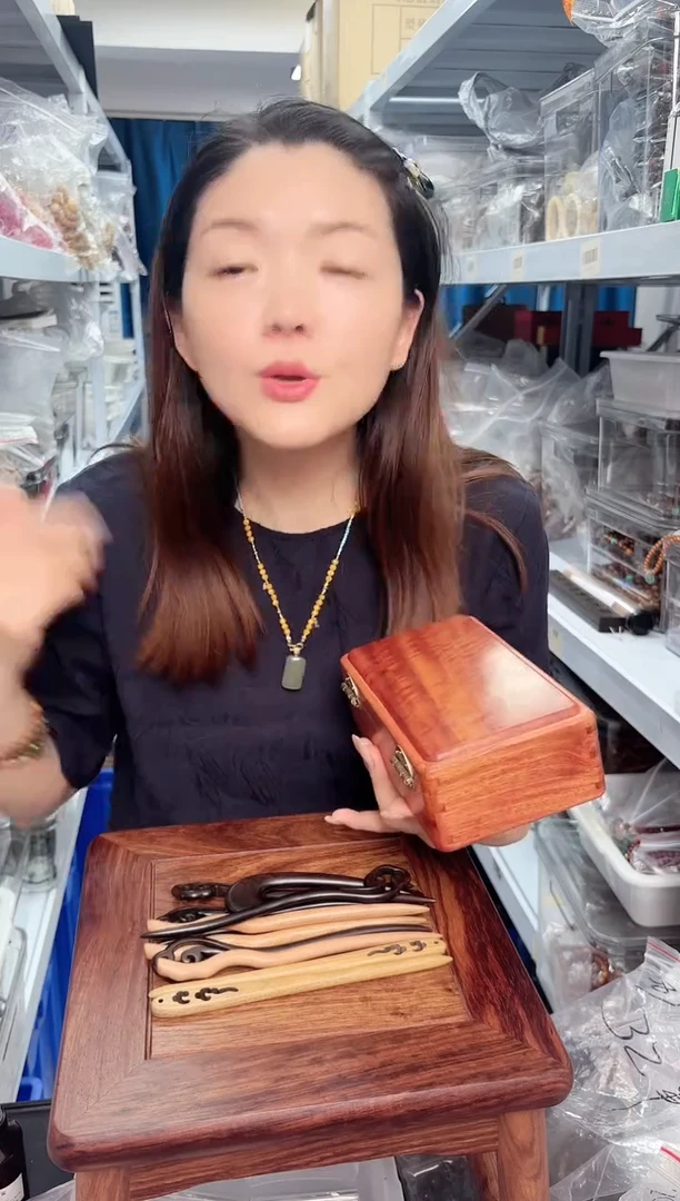 木木质发簪一支（款式多样性）