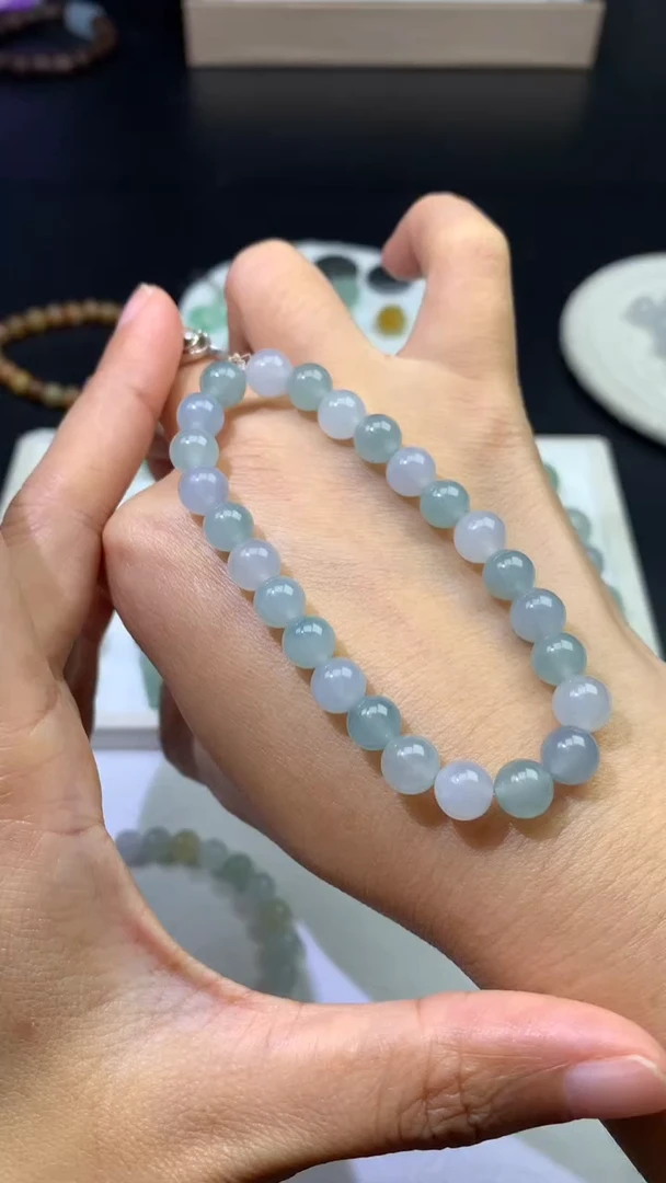 未镶嵌定制翡翠卡7