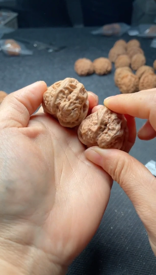 把件文玩核桃w349  蛤蟆头 35尺