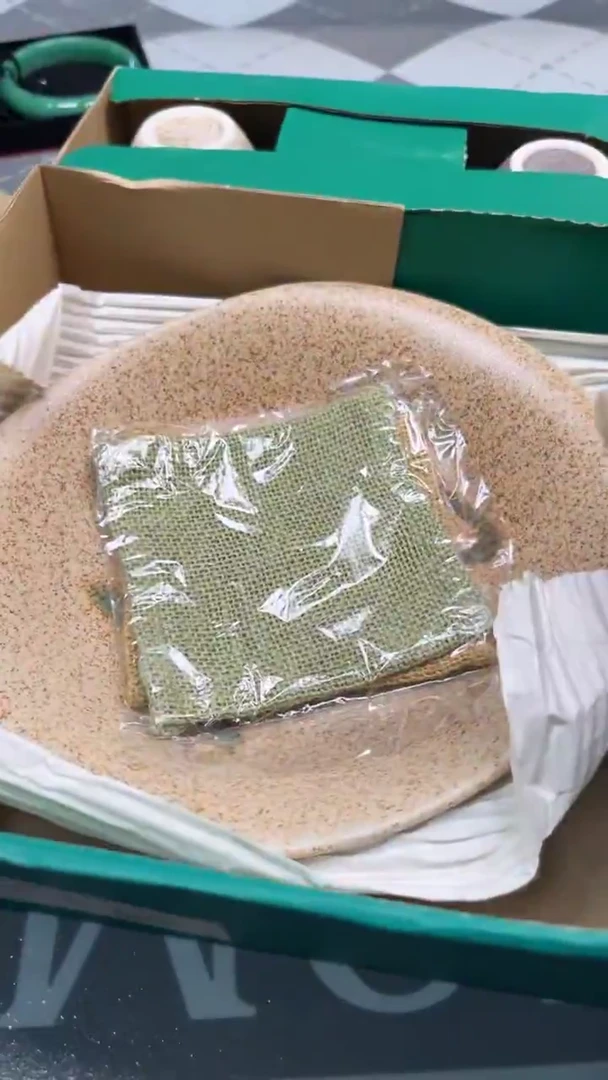 瓷片陶瓷如图所示周边