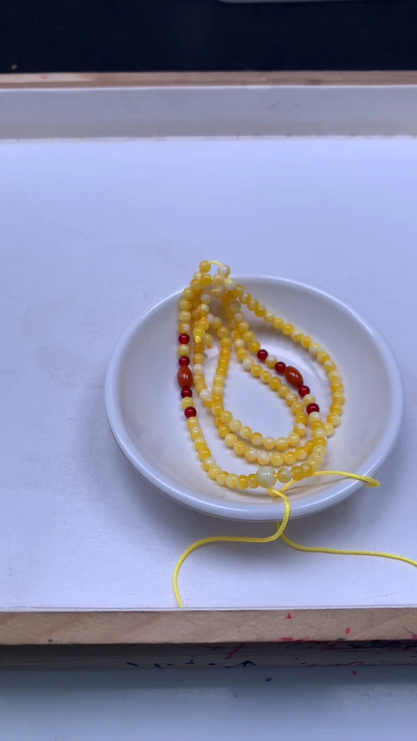 裸石蜜蜡未镶嵌M135 白花蜡4mm1条9.9元