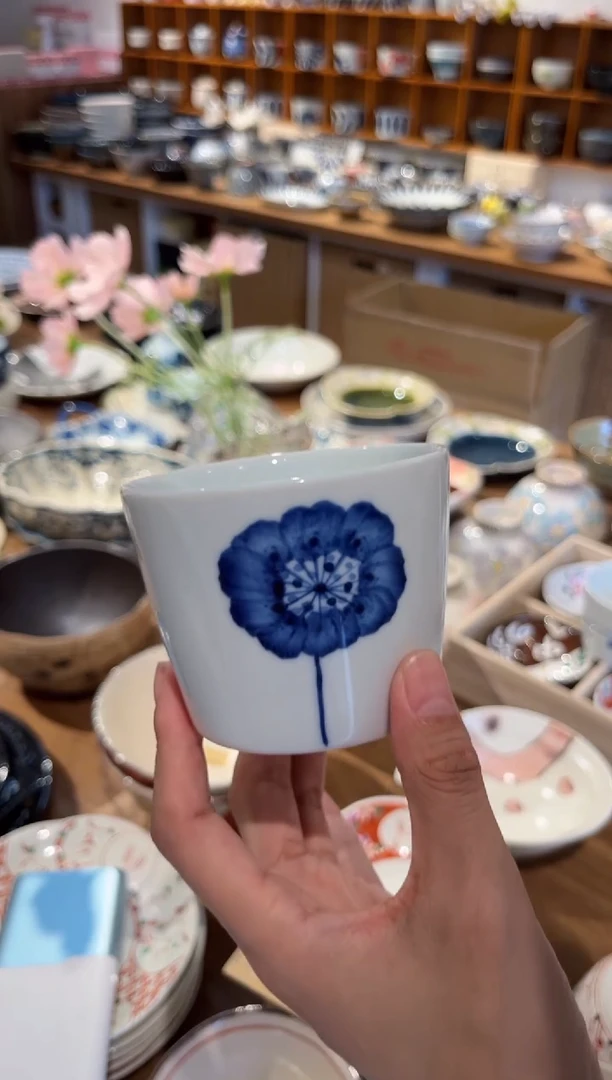 瓷片白景茶杯（一轮花）