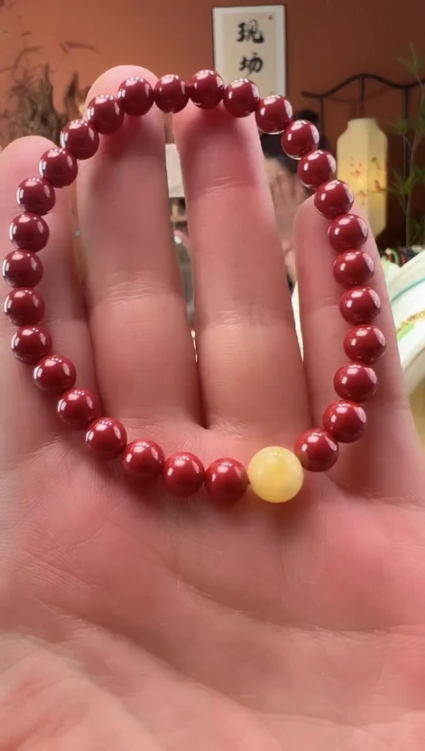 【闪购商品】玛瑙/玉髓手串未镶嵌朱砂