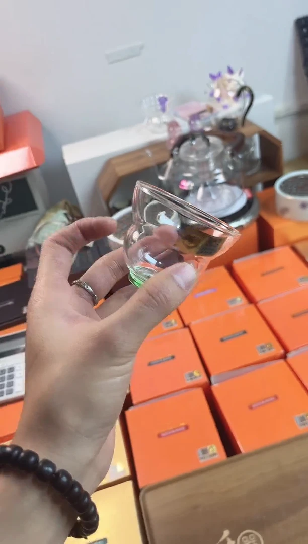 福禄杯湖绿色，，，，，，