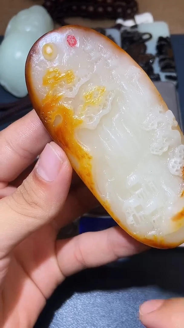 颈饰未镶嵌和田玉迪**卡HX
