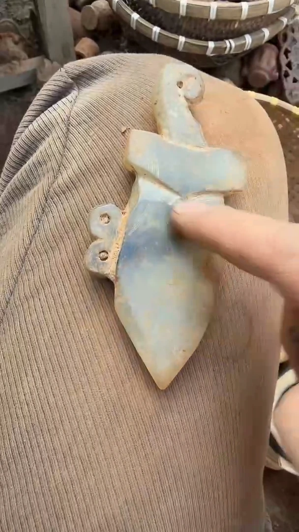 未镶嵌岫岩河磨玉（透闪石质玉）挂件佳**书岫岩河磨玉