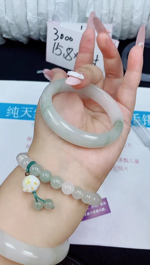 石英质玉手镯未镶嵌149/52-53