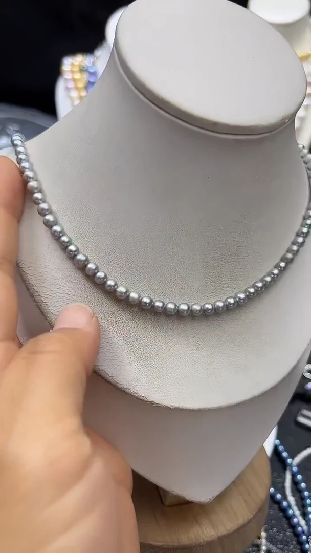 颈饰未镶嵌淡水珍珠多人