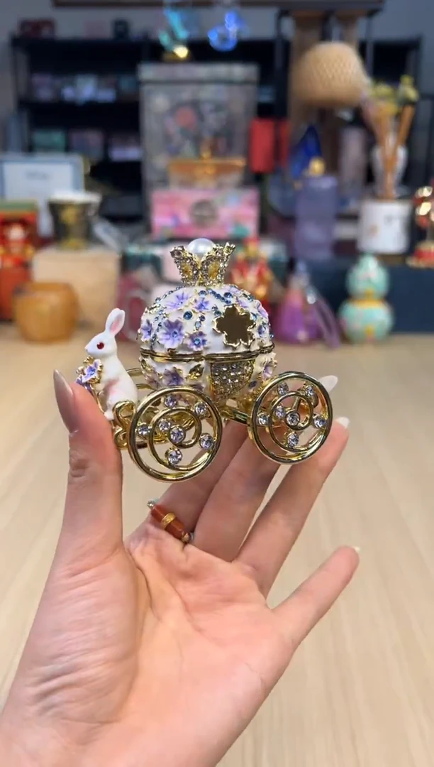 191七宝紫色兔子马车