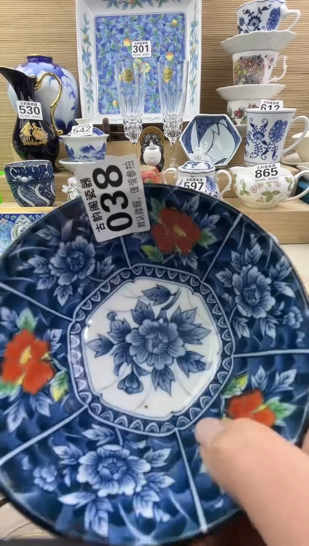 F****妮摆件瓷器瓷器瓷器